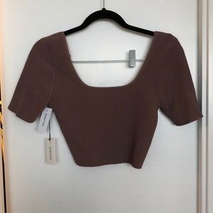 Medium sculpt crop T-shirt